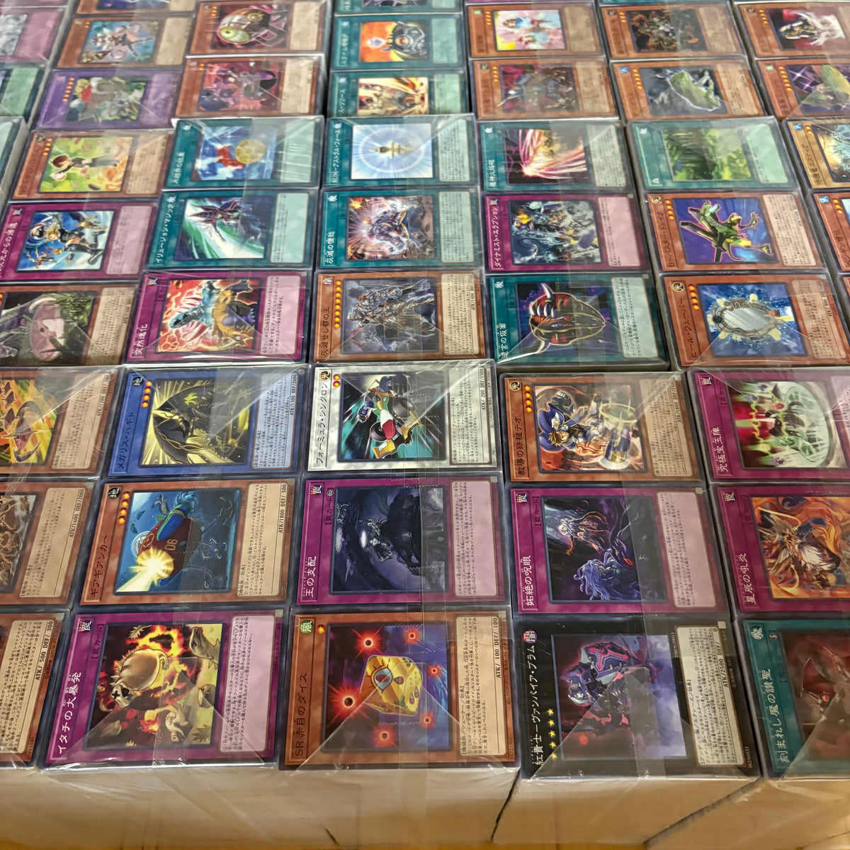 Yu-Gi-Oh! Trading Card　13,000 sheets in one box